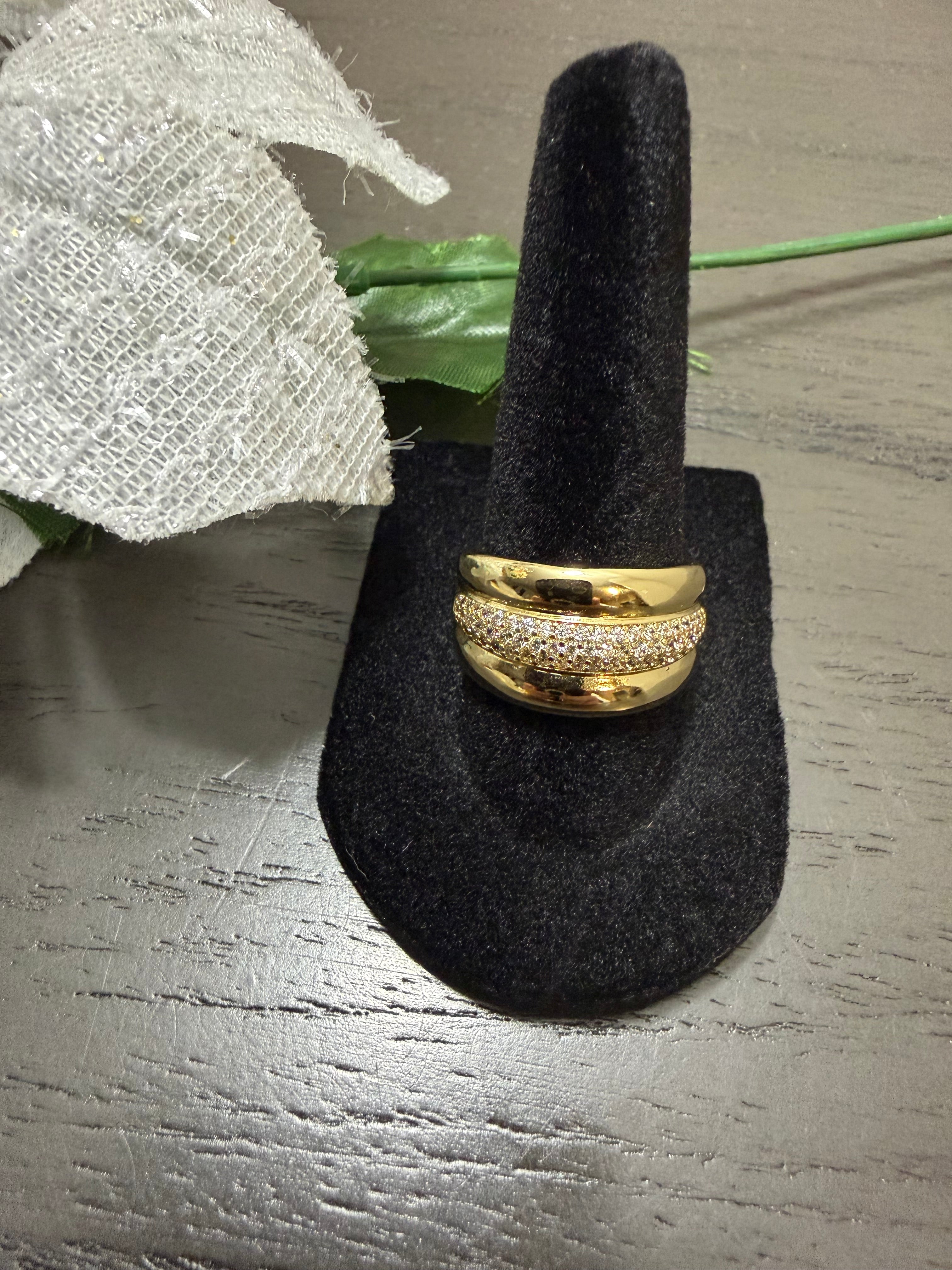 Anillo Doble Banda con Circonias Oro Laminado 14K