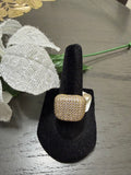 Anillo Cuadrado Pavé de Lujo Oro Laminado 14K